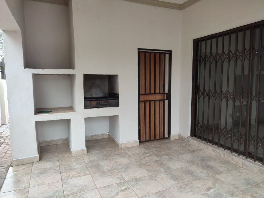 To Let 3 Bedroom Property for Rent in Koster North West